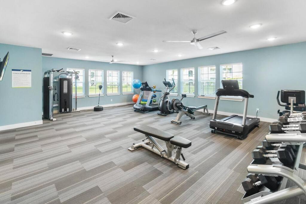 Elegant 1Br/1Ba Condo With Pool, Gym And Laundry Мельбурн Екстер'єр фото